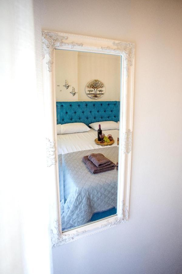 Holiday House Ioanna 2 - Loft Néa Péramos Zewnętrze zdjęcie
