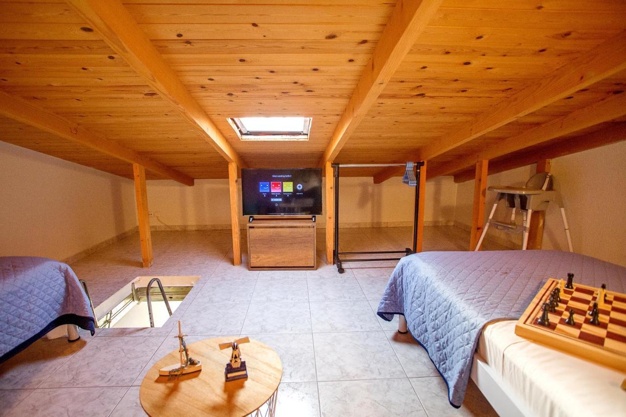Holiday House Ioanna 2 - Loft Néa Péramos Zewnętrze zdjęcie