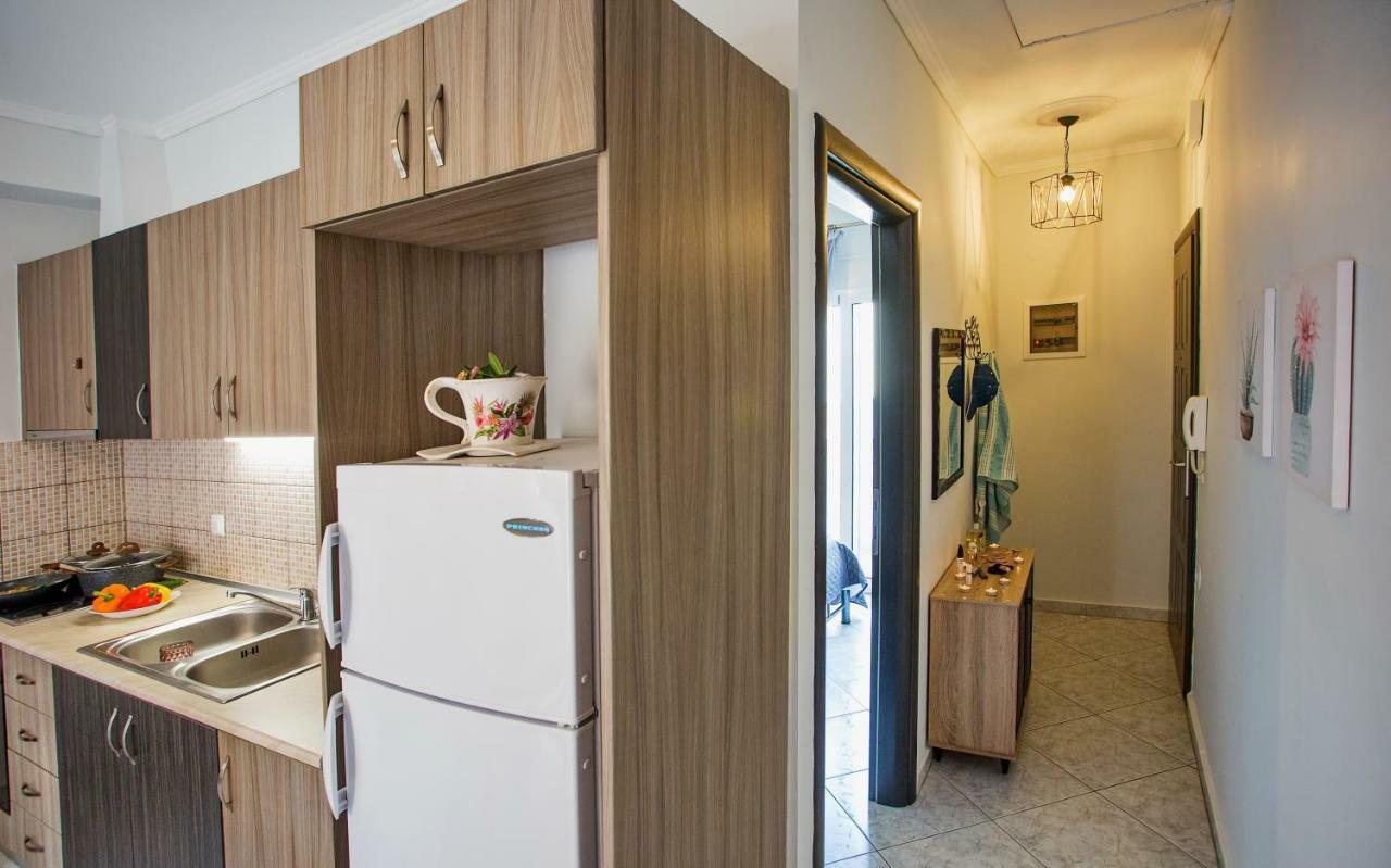 Holiday House Ioanna 2 - Loft Néa Péramos Zewnętrze zdjęcie