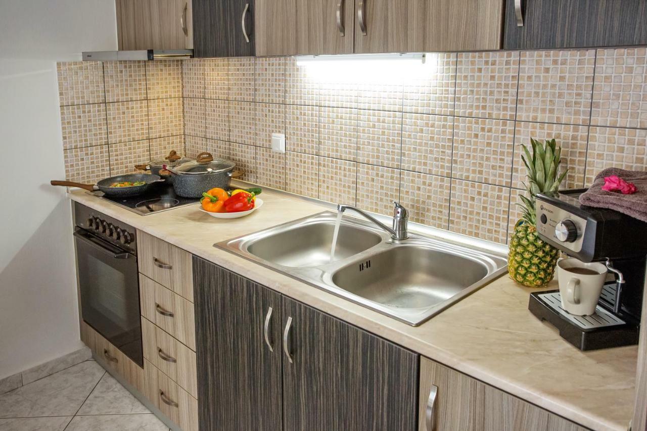 Holiday House Ioanna 2 - Loft Néa Péramos Zewnętrze zdjęcie